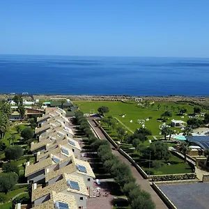 https://hotel-residence-capo-campolato.sicilyhotelsitaly.net